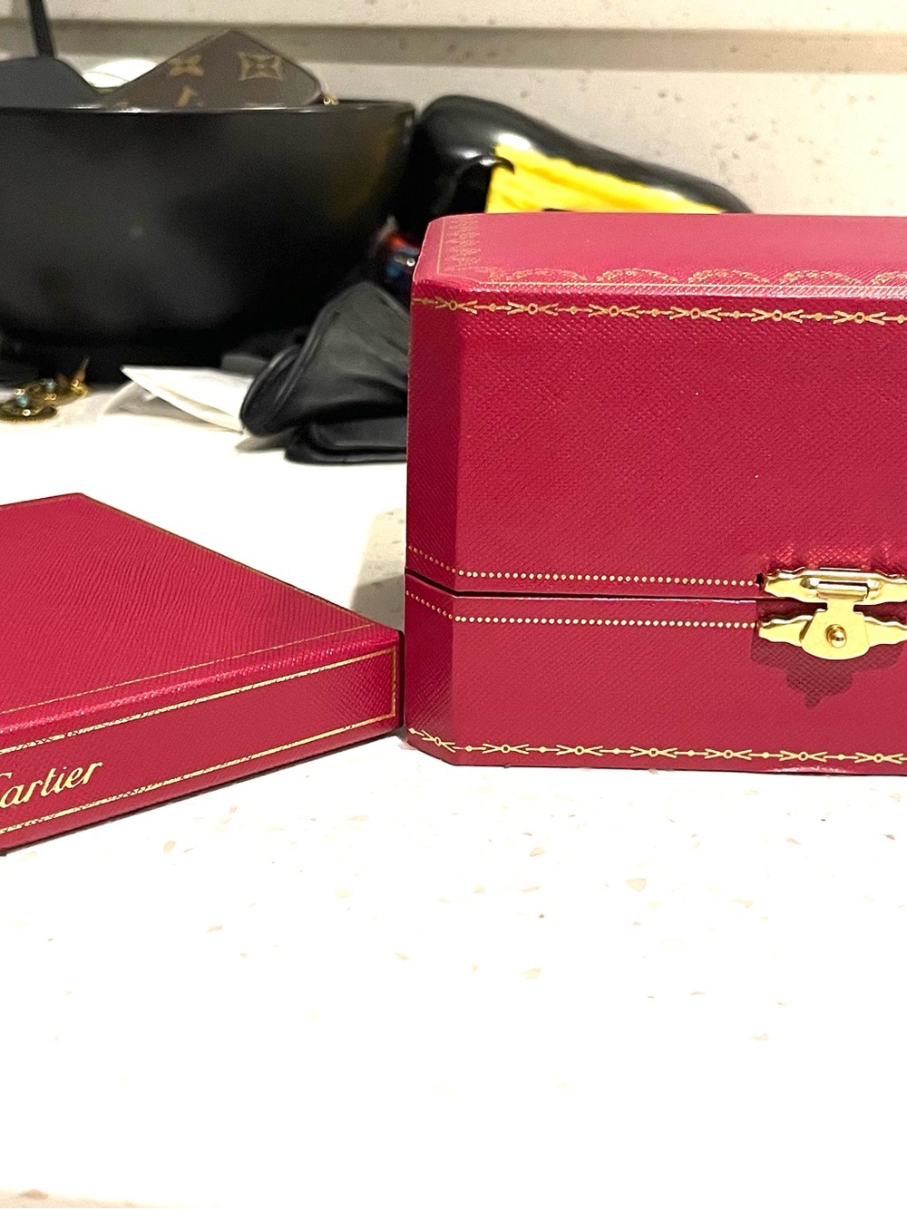 CARTIER WATCH BOX & MANUAL PERFECT CONDITION - Picture 2 of 5